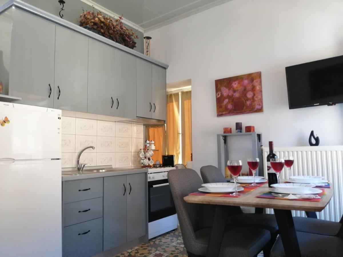 Apartment Sunny Cozy House With Grand Courtyard *